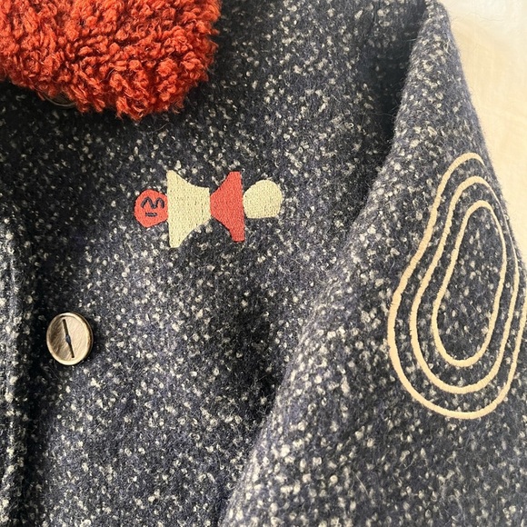 Stylish Kids' Pea Coat with Red Collar - Picture 4 of 9